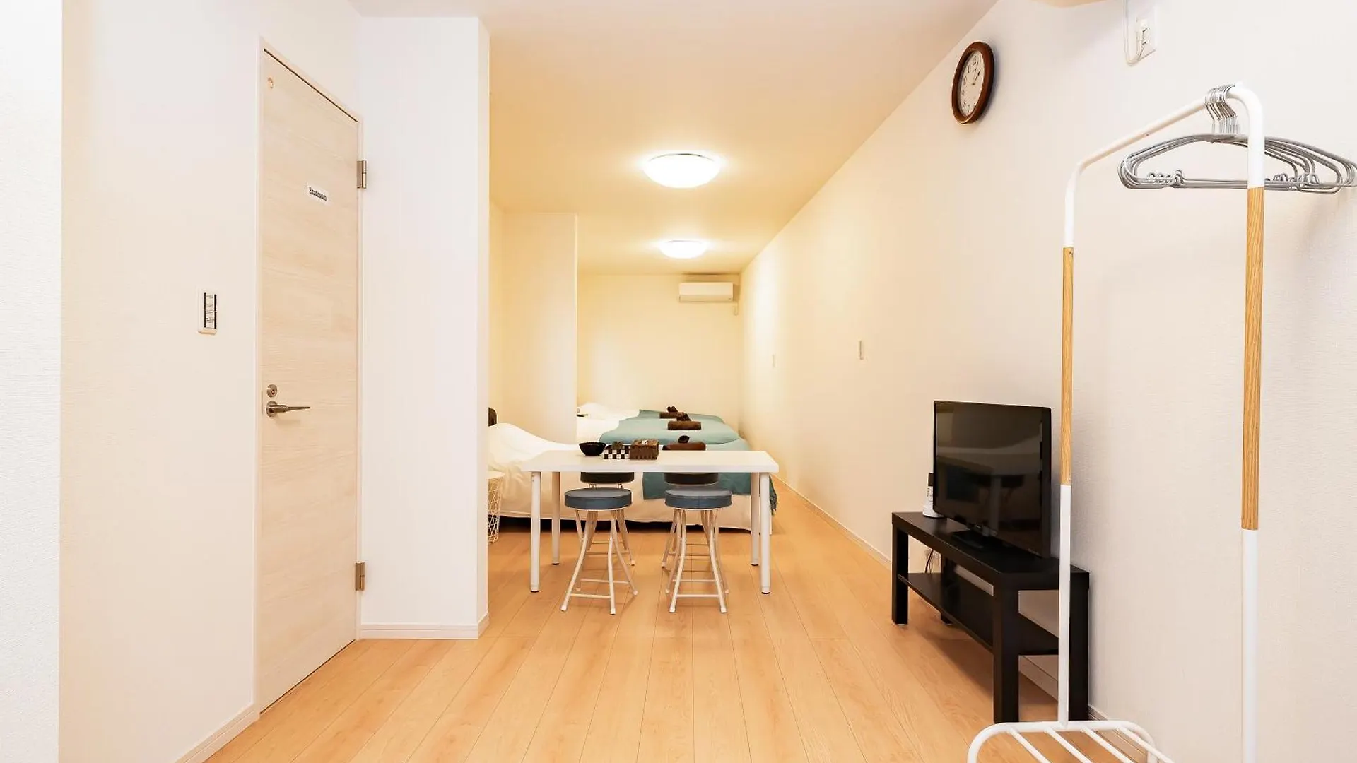 Villa 52, Higashi-Mukojima, Entire House For Rent Tokio 0*,  Japón